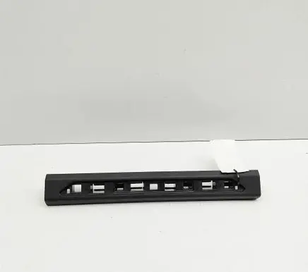 BMW X7 G07 Front sill trim cover 7434240
