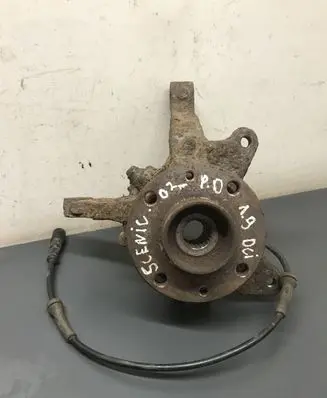 Renault Scenic I Front wheel hub