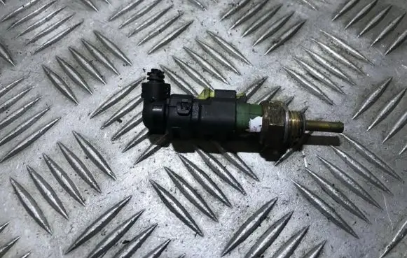 Opel Zafira B Coolant temperature sensor 2690397