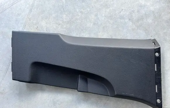 Audi Q3 (B) pillar trim (bottom) 83A867240
