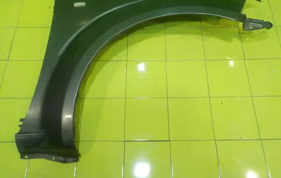 Nissan Pathfinder R51 Fender PRZOD PRAWY