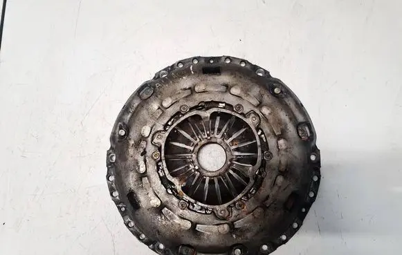 Volkswagen PASSAT B6 Pressure plate