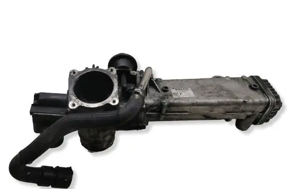 Volvo V40 EGR valve cooler 31325030