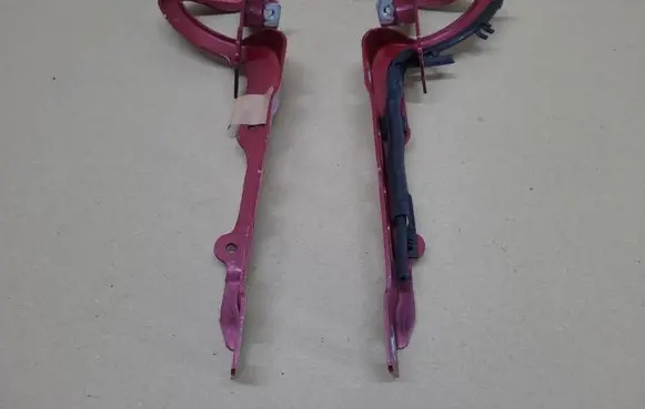 Peugeot 208 I Engine bonnet/hood hinges 728640C03