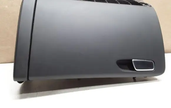 Glove box set