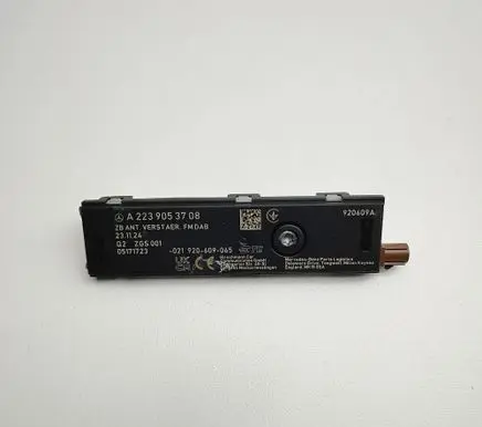Mercedes-Benz S W223 Aerial antenna amplifier A2239053708