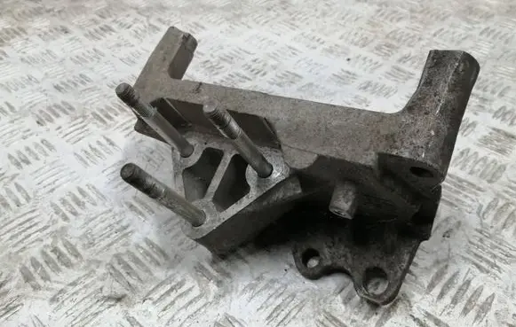 Peugeot Bipper Gearbox mounting bracket 55229512 B833