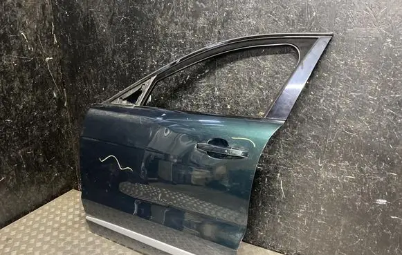 Jaguar F-Pace Front door 