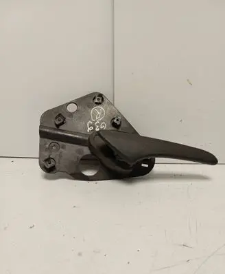 Mercedes-Benz Vito Viano W639 Front door interior handle A6397600361 6397600361 ZGSA1061
