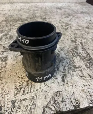 Nissan Juke I F15 Mass air flow meter 5wk97021