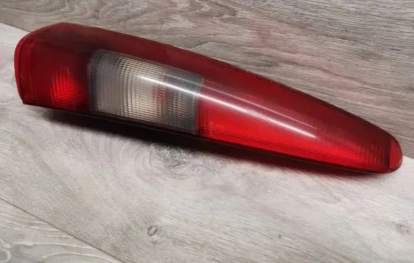Volvo S70 V70 V70 XC Rear/tail lights 9169472 9157799