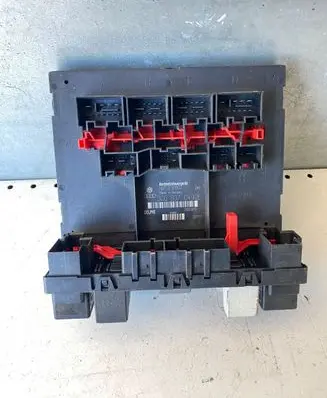 Volkswagen Touran I Comfort/convenience module 3C0937049E 28022879