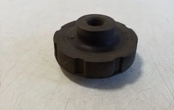 Audi A6 S6 C6 4F Rear coil spring rubber mount 8E0514149P