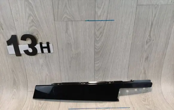 Audi Q3 F3 (B) pillar trim (top) 83A837902