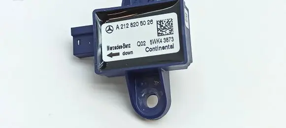 Mercedes-Benz E W212 Airbag deployment crash/impact sensor A2128205026 5WK43873