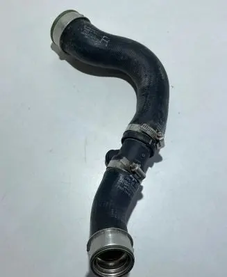 Porsche Cayenne (92A) Intercooler hose/pipe 7P5145980