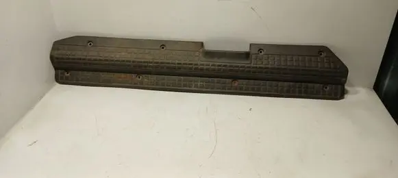 Nissan Patrol Y60 Front sill trim cover 7695206J06 7695206J05 7695206J07