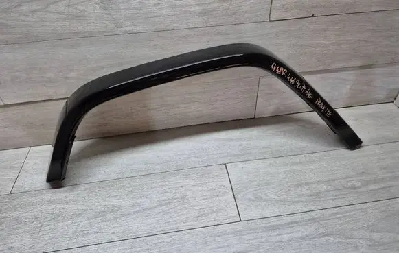 Mercedes-Benz G W463 2nd Gen Rear arch trim A4638812800