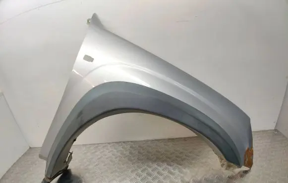 Isuzu D-Max Fender