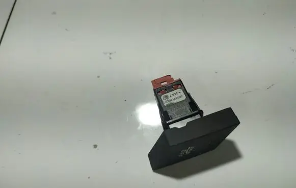 Citroen C4 I Picasso ESP (stability program) switch 96553138ZD