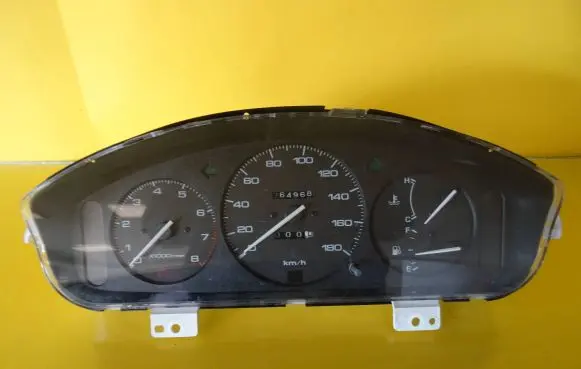 Mazda Demio Speedometer (instrument cluster) DC21218120 769118890