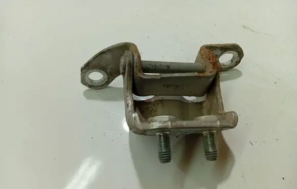 Toyota Corolla E120 E130 Front door upper hinge 