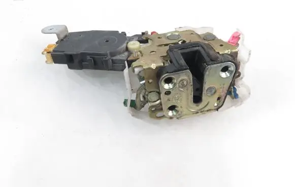 Subaru Legacy Front door lock 