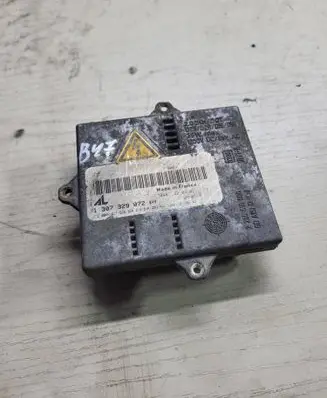 Mercedes-Benz C W203 Xenon control unit/module 1307329072