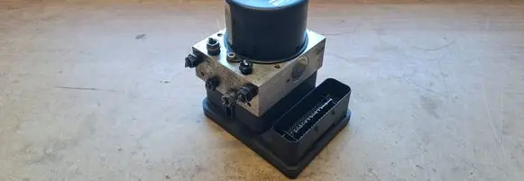 Mini One - Cooper R50 - 53 ABS Pump 6765282 6765284 10020600984