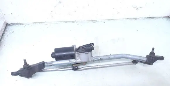 Opel Zafira A Front wiper linkage 24450202