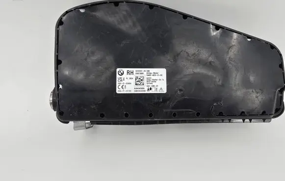 BMW 5 G60 G61 Seat airbag 5A04C82