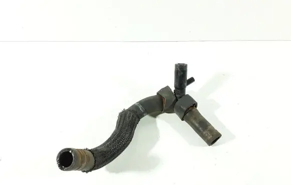 Toyota Yaris Engine coolant pipe/hose