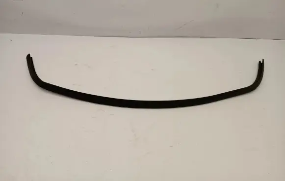 BMW 3 E46 Rubber seal loading door window/glass 688975