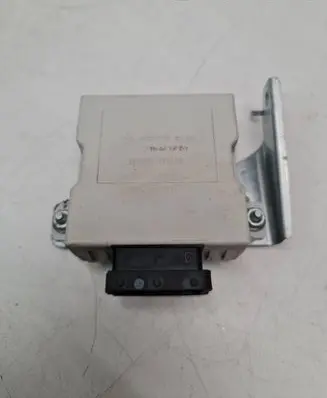 Toyota Corolla Verso AR10 Window wiper relay 859400F010A 260107F