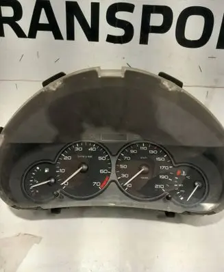 Peugeot 206 Speedometer (instrument cluster) 9659730680 000501601 PC0RCM4