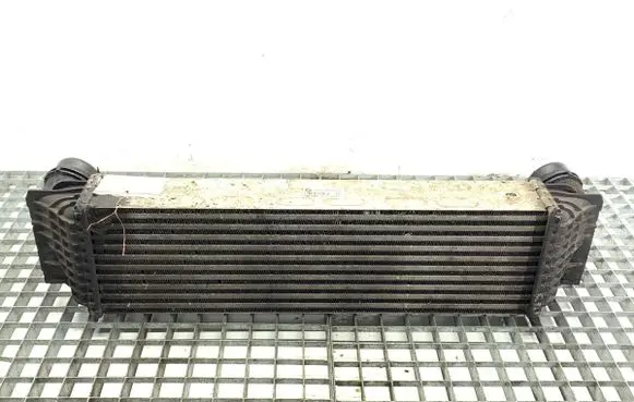 BMW 5 F10 F11 Intercooler radiator 7805629