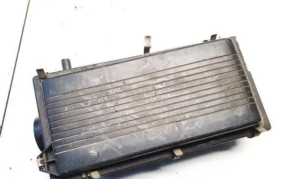 Nissan Almera Air filter box 2m300