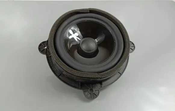 SsangYong Rexton Rear door speaker 8930036110