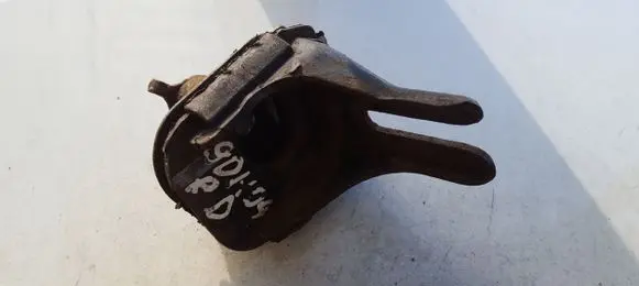 Honda Accord Engine mount bracket