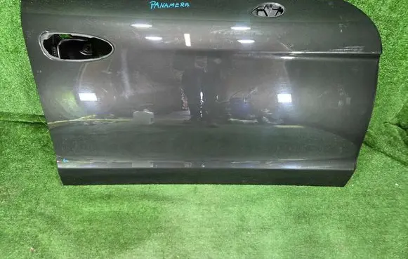 Porsche Panamera (970) Front door 97053152201