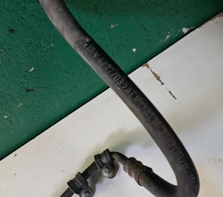 Mercedes-Benz E W211 Power steering hose/pipe/line A2114600235