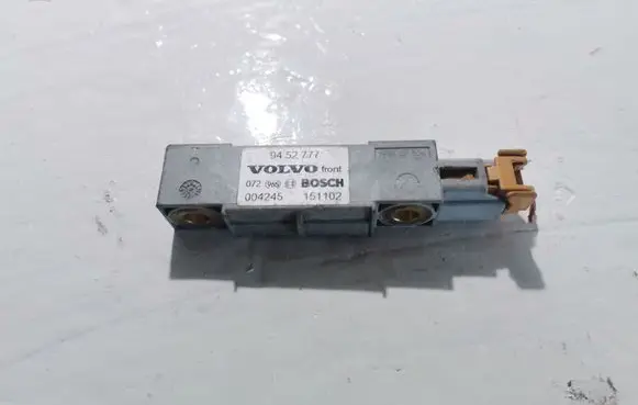 Volvo V70 Airbag deployment crash/impact sensor 9452777