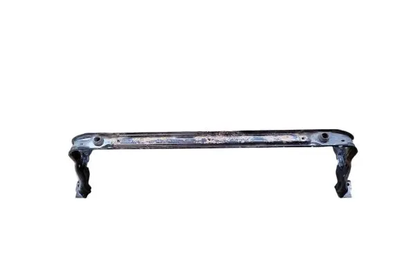 Volvo V40 Bottom radiator support slam panel 