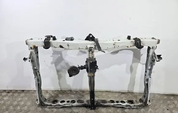 Toyota Auris E180 Radiator support slam panel