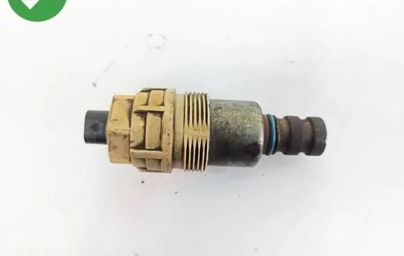 Mercedes-Benz E W212 Camshaft vanos timing valve A6511800315