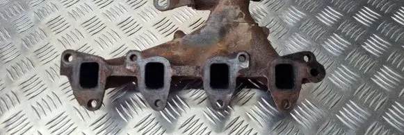 Subaru Justy Exhaust manifold