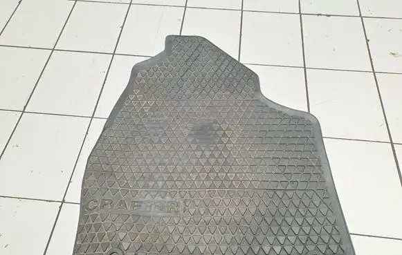 Volkswagen Crafter Front floor mat 2E1061501041 2E1061501528 2E1061501