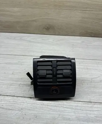 Audi A6 Allroad C5 Rear air vent grill 4B0815743