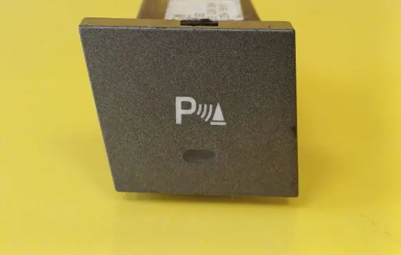 Opel Signum Parking (PDC) sensor switch 13138264