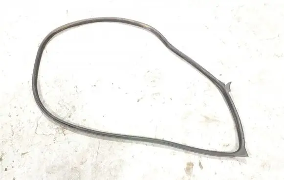 Mercedes-Benz CLS C218 X218 Rubber seal front door window/glass 2187202078 A2187202078